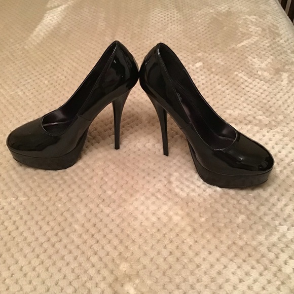 Charlotte Russe Shoes - Charlotte Russe black heels